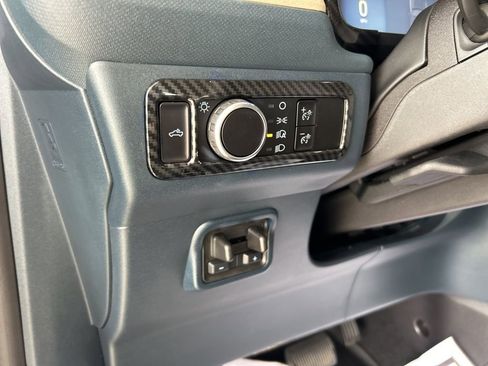 Used 2025 Ford Maverick Lariat w/ 4K Tow Package AWD/4WD image 15