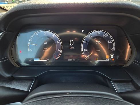 Certified 2025 Jeep Grand Cherokee L Limited w/ Black Appearance Package image 31