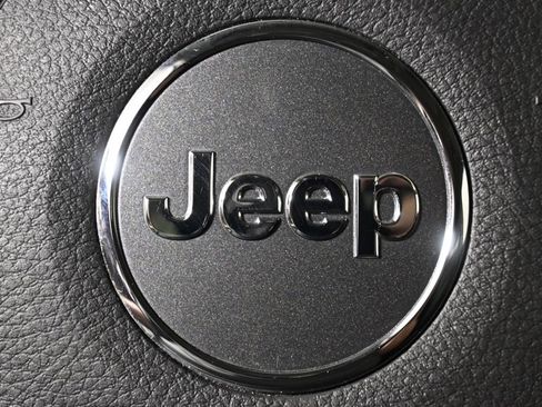 Used 2017 Jeep Compass High Altitude AWD/4WD image 34