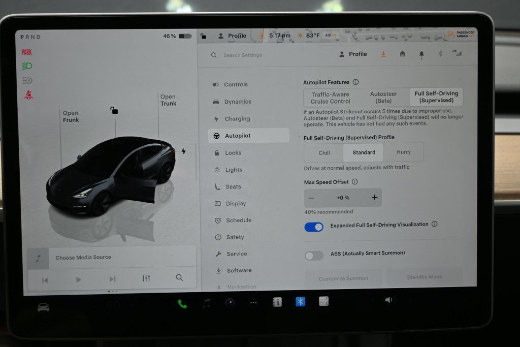 Used 2023 Tesla Model 3 Standard Range RWD image 25