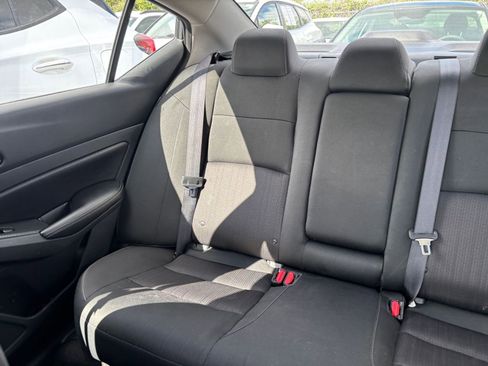 Used 2024 Nissan Altima 2.5 SV image 39