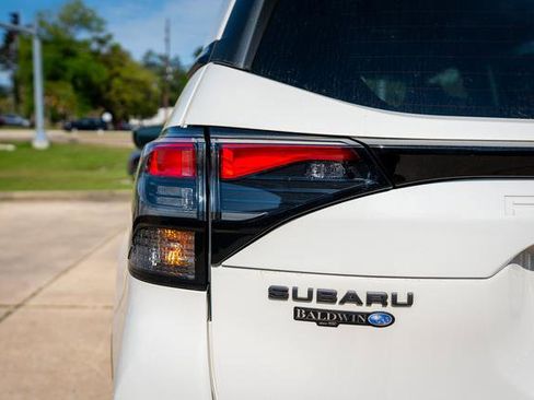 Certified 2025 Subaru Forester Premium AWD/4WD image 16
