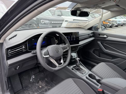 New 2026 Volkswagen Jetta S FWD image 7