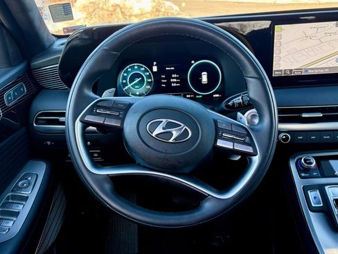 Used 2024 Hyundai Palisade Calligraphy image 30