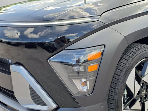 New 2026 Hyundai Kona Limited FWD image 37