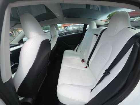 Used 2023 Tesla Model 3 Standard Range image 10