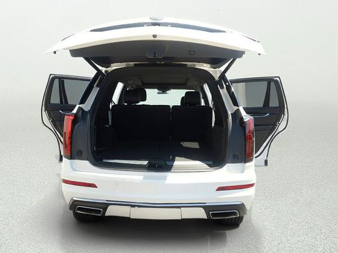Used 2020 Cadillac XT6 Premium Luxury FWD image 14