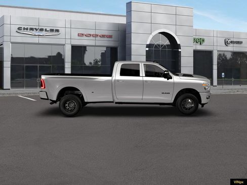 New 2026 RAM 3500 Laramie image 9