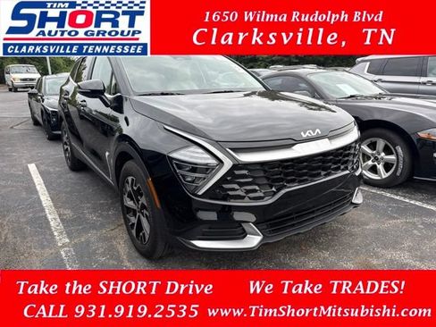 Used 2025 Kia Sportage EX FWD image 1