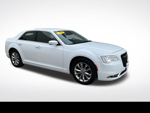 Used 2021 Chrysler 300 Touring L AWD/4WD image 22