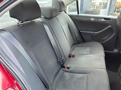 Used 2016 Volkswagen Jetta S image 19