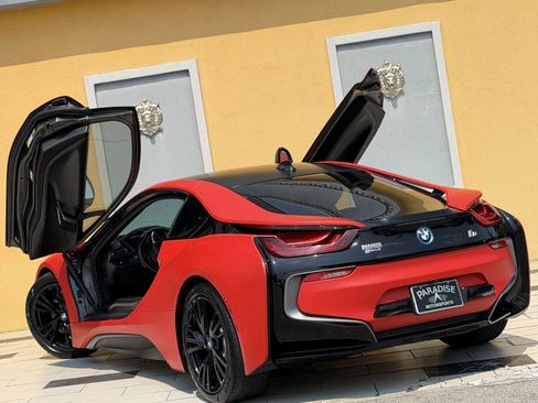 Used 2017 BMW i8 AWD/4WD image 6