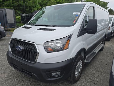 Used 2025 Ford Transit 250 Low Roof w/ Exterior Upgrade Package RWD image 3
