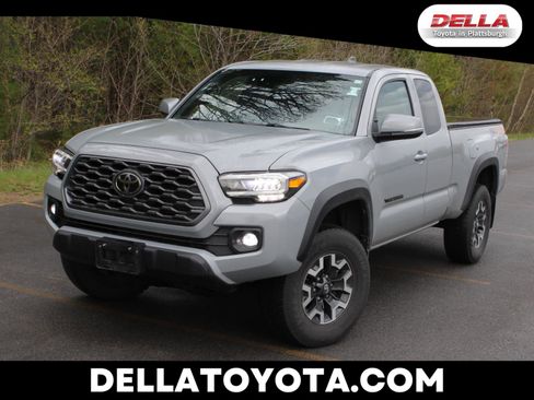 Used 2021 Toyota Tacoma TRD Off-Road w/ TRD Premium Off Road Package AWD/4WD image 1
