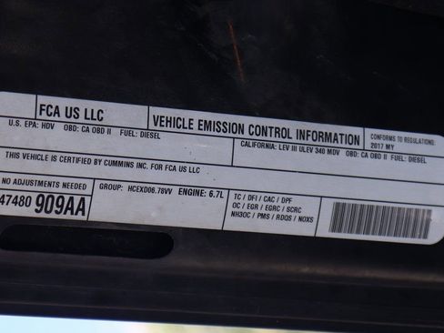 Used 2017 RAM 2500 Laramie image 12