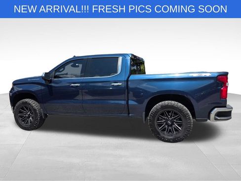 Used 2019 Chevrolet Silverado 1500 LTZ w/ LTZ Premium Package AWD/4WD image 4