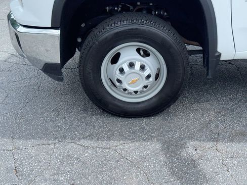 Used 2025 Chevrolet Silverado 3500 W/T w/ WT Convenience Package RWD image 12