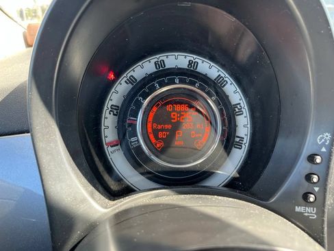 Used 2015 FIAT 500 Pop FWD image 11