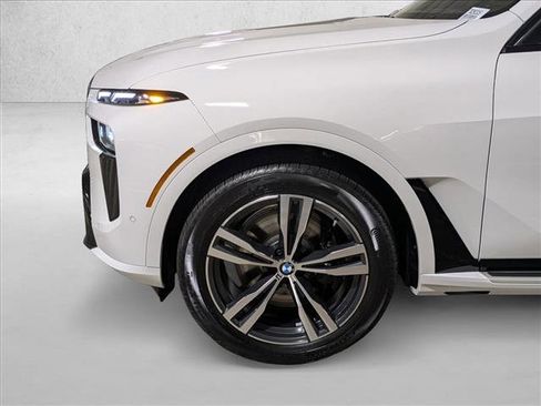 New 2026 BMW X7 xDrive40i w/ M Sport Package image 10