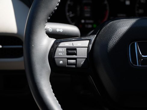 Used 2024 Honda HR-V EX-L image 22