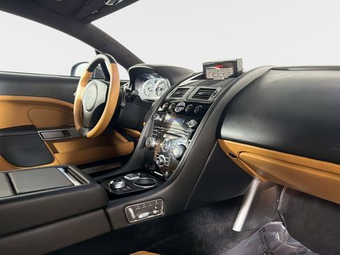 Used 2012 Aston Martin Rapide RWD image 27