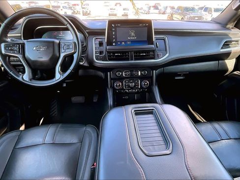 Used 2024 Chevrolet Suburban RST image 14