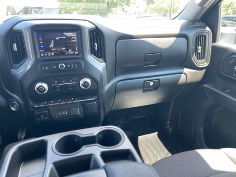Used 2024 GMC Sierra 2500 Pro w/ 1SA Pro Safety Plus Package AWD/4WD image 20