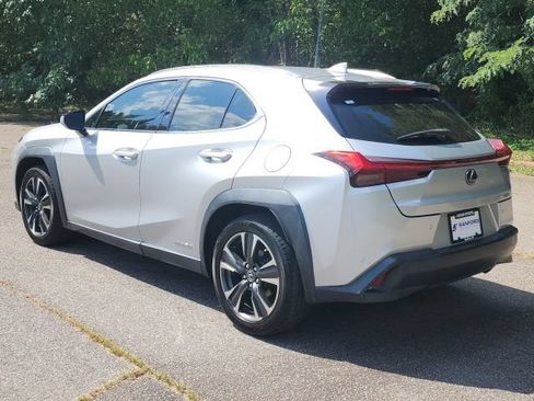 Used 2020 Lexus UX 250h w/ Premium Package AWD/4WD image 3