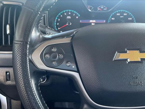 Used 2019 Chevrolet Colorado Z71 AWD/4WD image 9