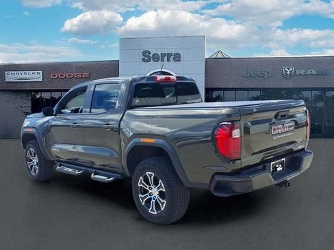 Used 2024 GMC Canyon AT4 w/ AT4 Premium Package AWD/4WD image 4
