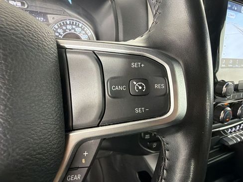 Used 2022 RAM 1500 Big Horn AWD/4WD image 32