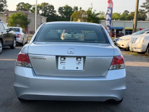 Used 2009 Honda Accord LX-P image 8