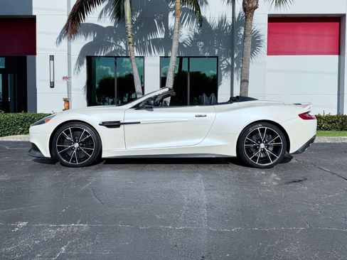 Used 2014 Aston Martin Vanquish Volante image 7