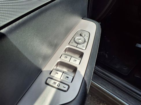 Used 2021 Hyundai Palisade SEL w/ Premium Package FWD image 21