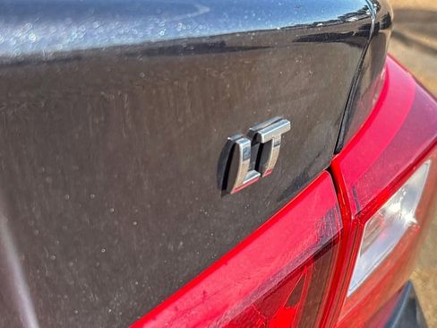 Used 2023 Chevrolet Malibu LT image 31