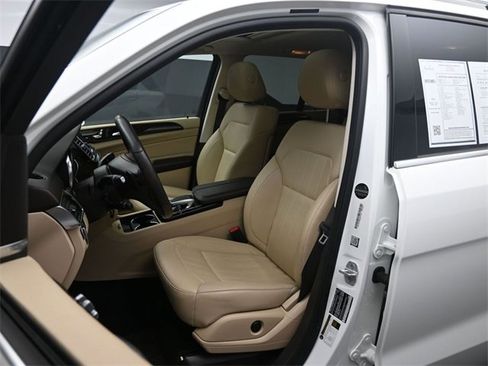 Used 2018 Mercedes-Benz GLE 350 image 18