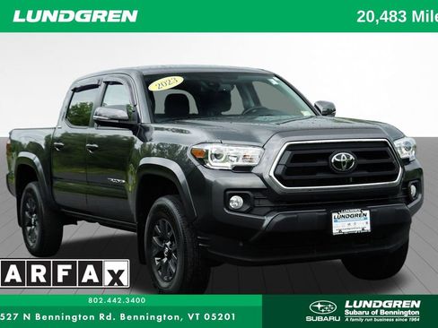 Used 2023 Toyota Tacoma SR5 w/ Technology Package AWD/4WD image 1