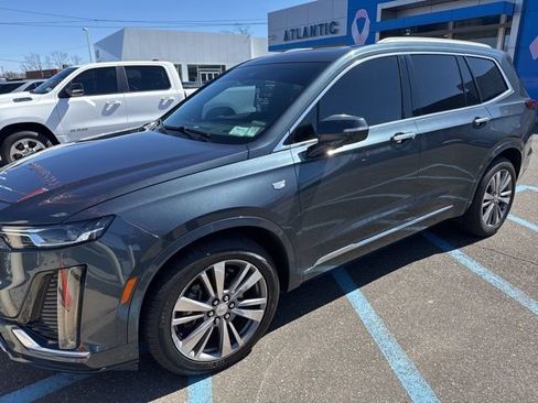 Used 2020 Cadillac XT6 Premium Luxury image 1