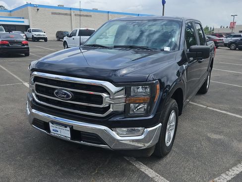 Used 2023 Ford F150 XLT image 1