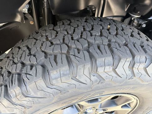 Used 2021 Jeep Wrangler Unlimited Sport AWD/4WD image 28
