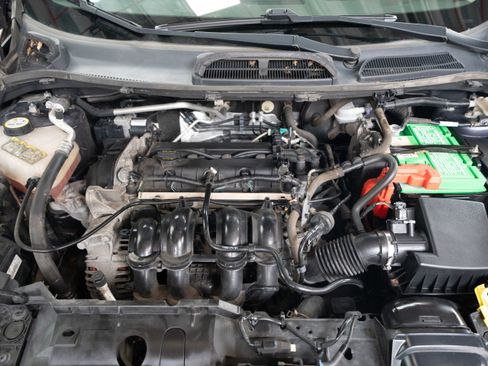 Used 2012 Ford Fiesta SE image 30