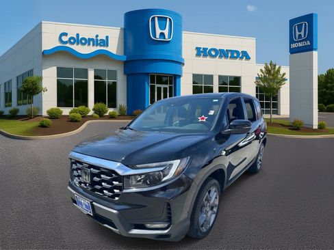 Used 2023 Honda Passport EX-L image 2