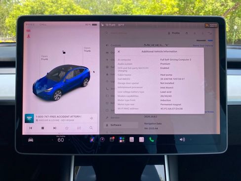 Used 2021 Tesla Model Y Long Range AWD/4WD image 24