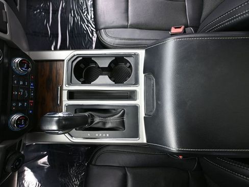 Used 2020 Ford F150 Lariat w/ Equipment Group 502A Luxury image 38