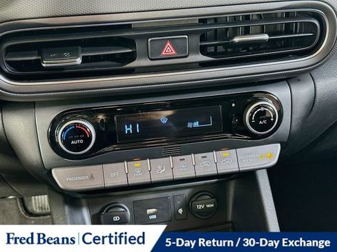 Certified 2023 Hyundai Kona SEL w/ Convenience Package image 14