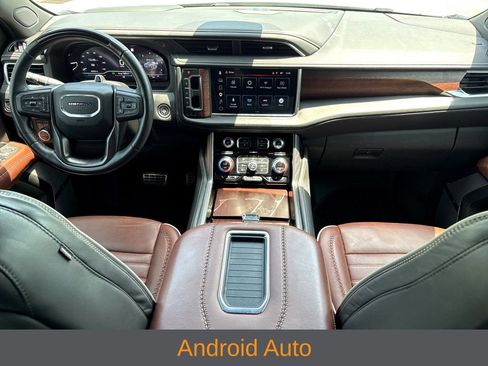 Used 2023 GMC Yukon Denali Ultimate AWD/4WD image 4