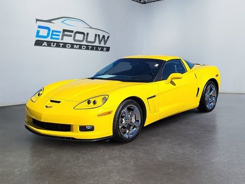 Used 2010 Chevrolet Corvette Grand Sport w/ Preferred Equipment Group image 7