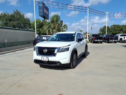 Used 2023 Nissan Pathfinder S