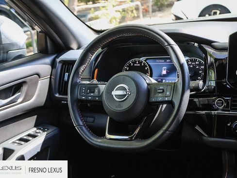 Used 2023 Nissan Pathfinder Rock Creek AWD/4WD image 18