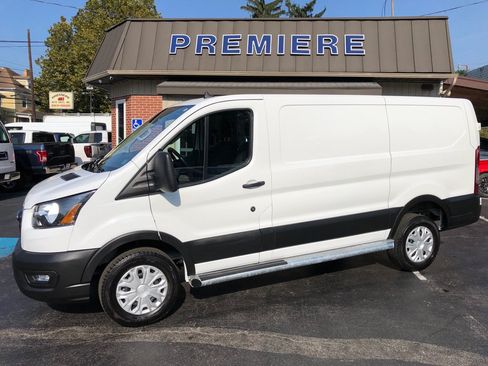 Used 2025 Ford Transit 250 Low Roof w/ Exterior Upgrade Package RWD image 2
